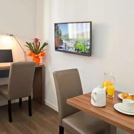 Hotel Odalys Le Jardin Des Lettres *