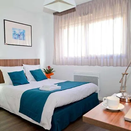 Hotel Odalys Le Jardin Des Lettres *